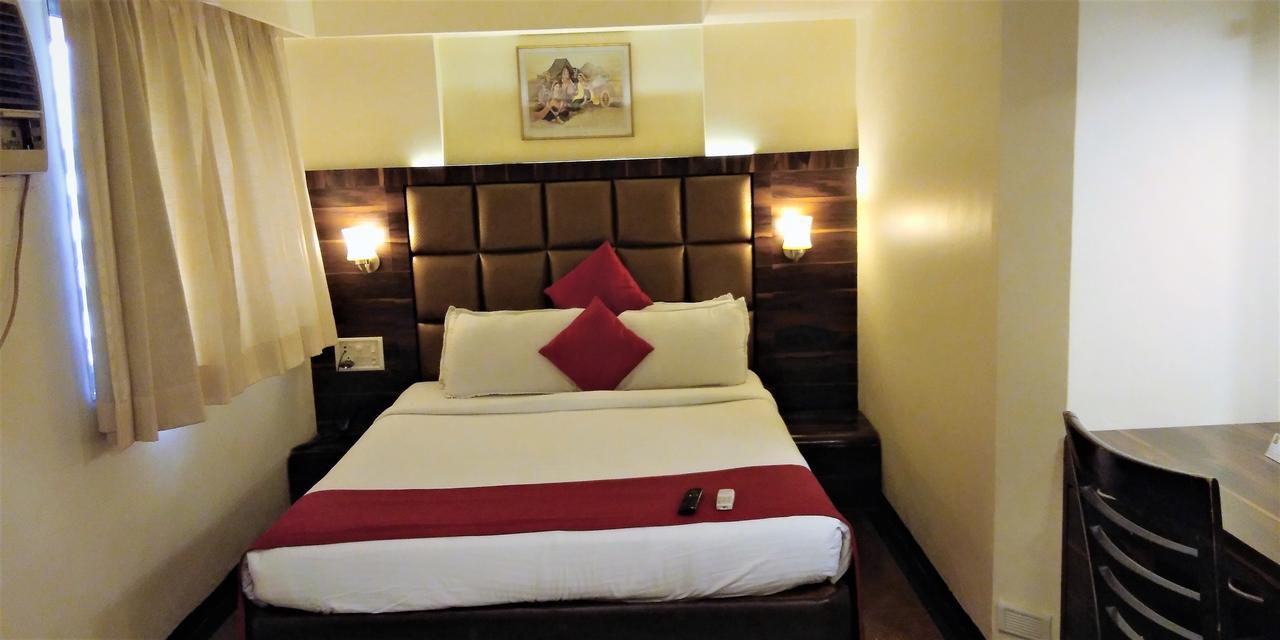 נאווי מומבאי Hotel Heritage Dakshin מראה חיצוני תמונה